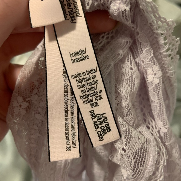 VS bralette - Picture 3 of 3